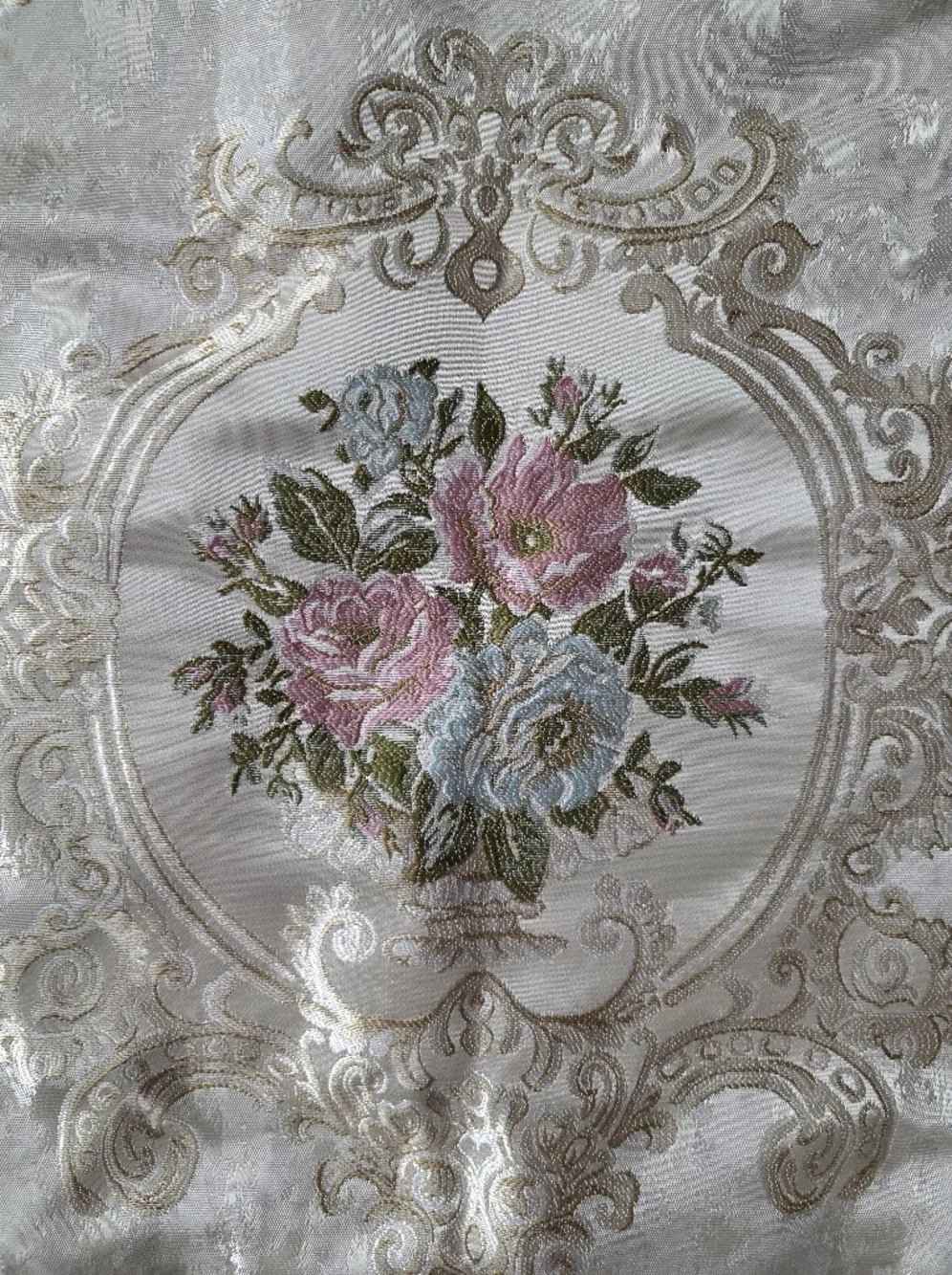 * Loom and‎ Mill 1 Piece Luxury Throw Pillow Cover, Floral Embroidery 20x20